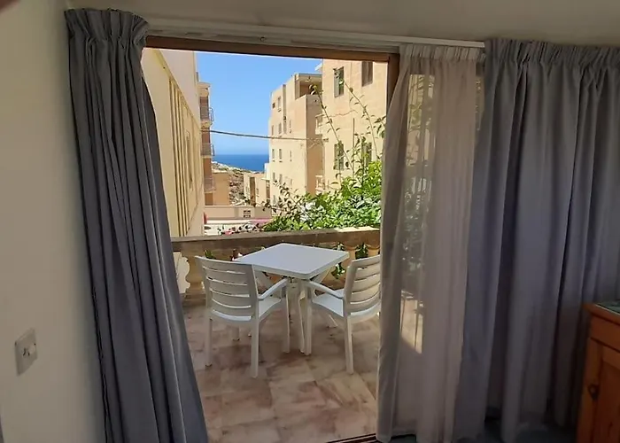 Bronja Superior Airconditioned In アパート クレンディ